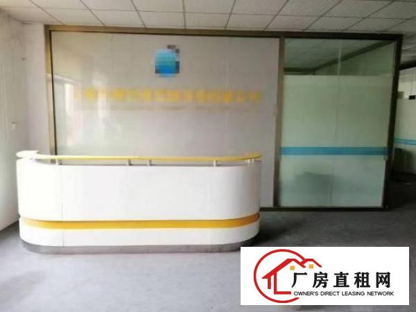 
		出租龙岗区龙岗南约三楼带装修厂房
	