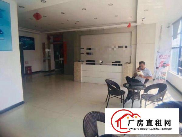 
		南联新出整层1800平方厂房招租精装修办公室和地坪漆
	