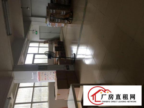 
		出租龙岗区龙岗中心城厂房租五联市场厂房
	