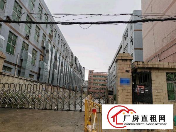 
		原房东！双龙地铁口10800平独门独院出租
	