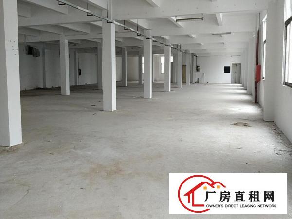 
		吉祥地铁站A栋12楼2700平米每层，B栋4楼1600平米
	