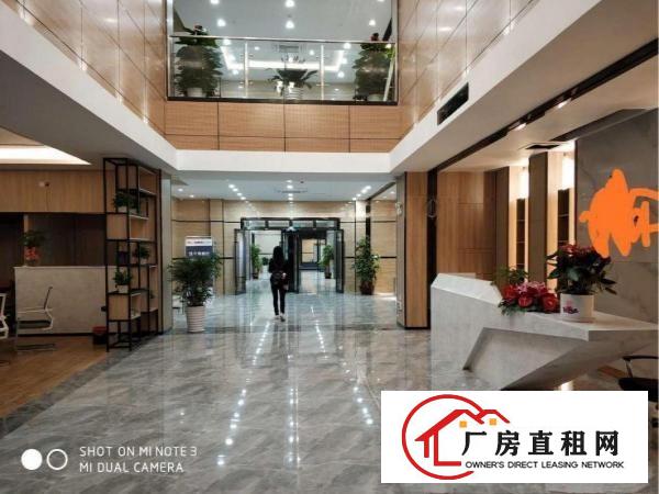 
		龙岗吉祥地铁口适合企业部43平起租
	