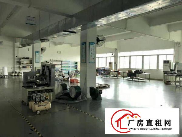
		南联地铁站第五工业区原房东厂房720平出租有装修
	