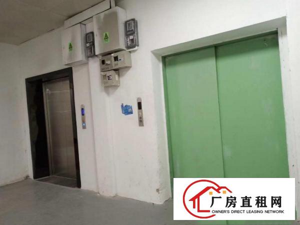 
		（业主直招）龙岗南联地铁口厂房仓库大小招租22平起
	