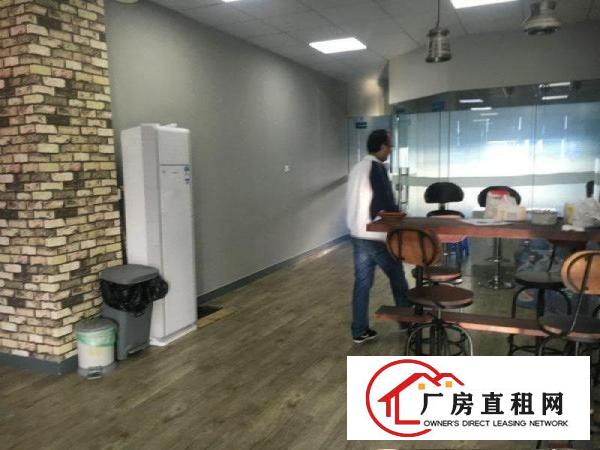 
		南联地铁站精装修300/700/2000平方可分租
	