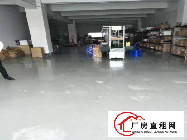 
		龙岗龙东地铁口原房东花园式厂房楼上400平
	