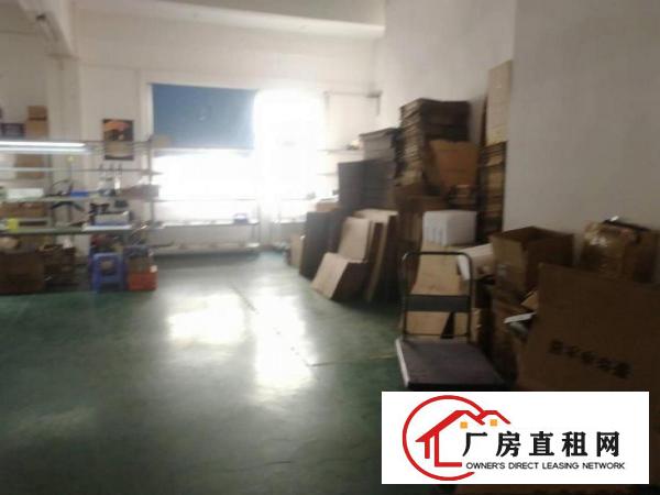 
		龙岗龙西原房东带装修厂房540平，工业用地可办环评
	
