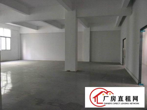 
		龙岗南联地铁口仓库小加工厂房招租22元平起
	