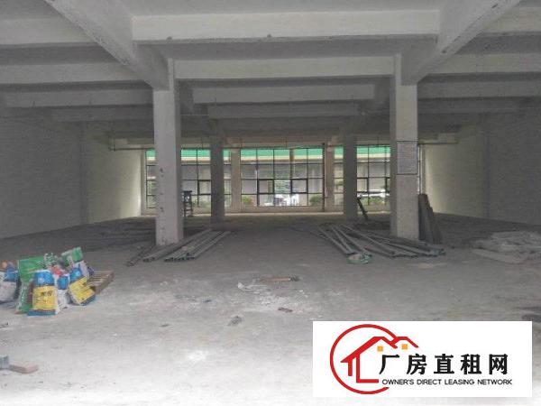 
		物业直招龙岗南联地铁口厂房仓库招租22平起
	