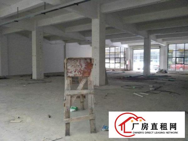 
		物业直招龙岗南联地铁口厂房仓库招租22平起
	