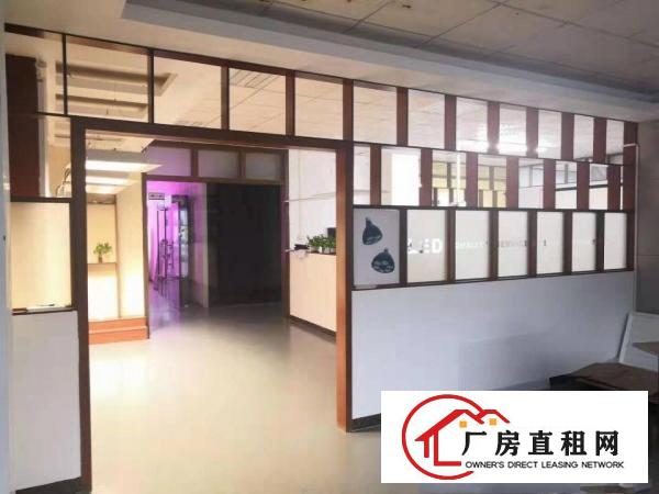 
		龙岗14元楼上1200平带装修厂房出租可分租水电齐全可办环评
	