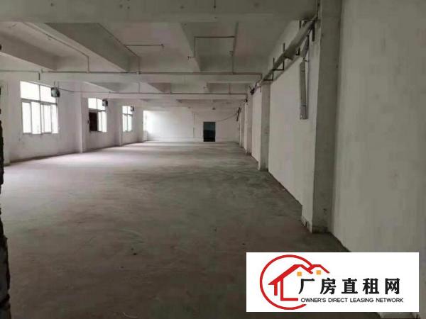 
		龙岗宝龙联合工业区新出独院标准厂房5600出租
	