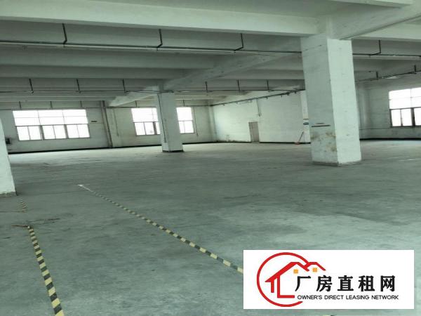 
		龙岗爱联地铁站一公里原房东一楼九成使用率可分租
	