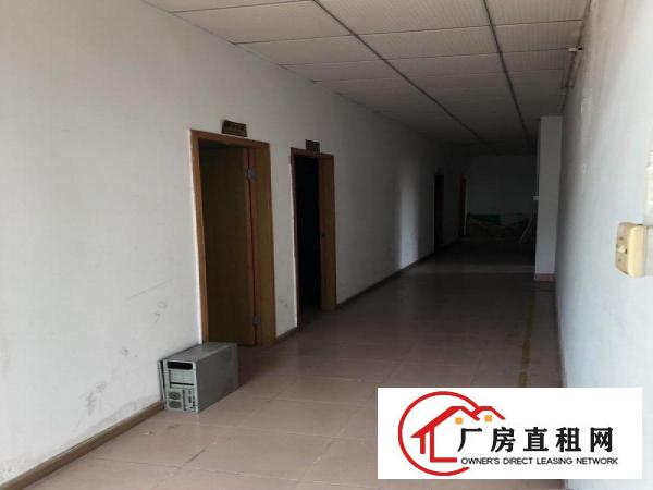 
		龙岗爱联地铁站一公里原房东一楼九成使用率可分租
	