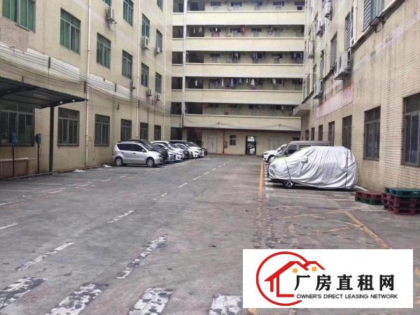 
		龙岗南联大型工业园分租1楼楼上厂房大小可以分租
	