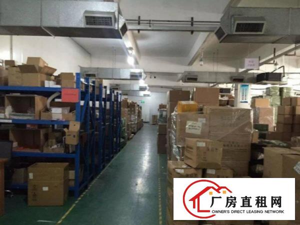 
		龙岗嶂背新出四楼整层带装修900平有电梯可分租
	