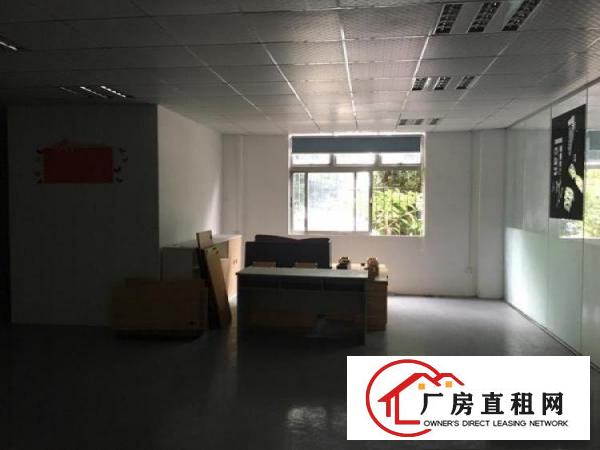 
		龙岗同乐新出二楼带精装修1470平出租无转让费
	