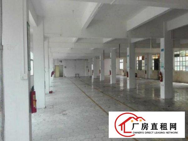 
		龙岗区龙城一楼厂房带卸货平台出租400平米
	