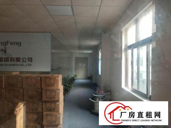 
		龙岗爱联地铁站新出二楼精装修厂房1153平米
	