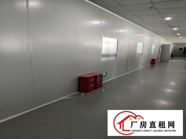 
		龙岗分租厂房6-800平米
	