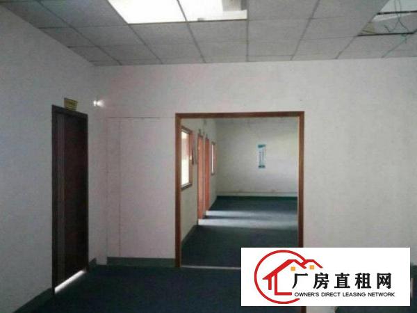 
		出租龙岗区龙岗南约社区附近新出楼上380平米带装修
	