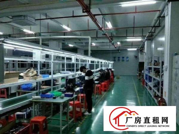 
		同乐工业区带红本楼上940平精装厂房出租
	