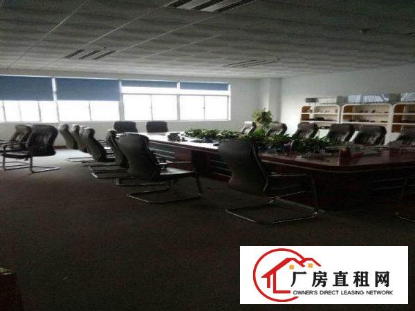 
		五联新出三楼无尘车间3200平米带豪华装修厂房招租
	