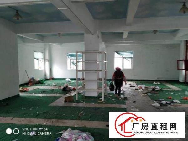 
		高速口原房东800平米红本厂房出租
	