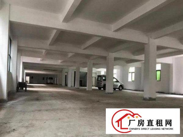 
		出租龙岗区龙城一楼厂房楼1500平
	