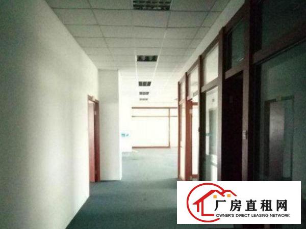 
		龙岗区龙城现有一楼1000平米厂房招租
	