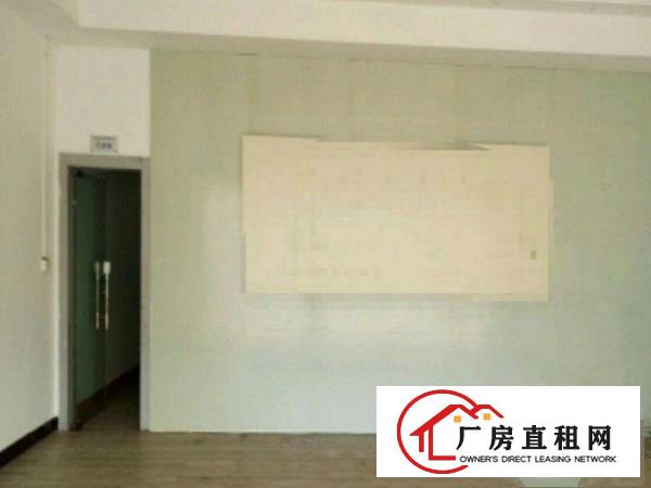 
		出租龙岗区独院1000方厂房
	