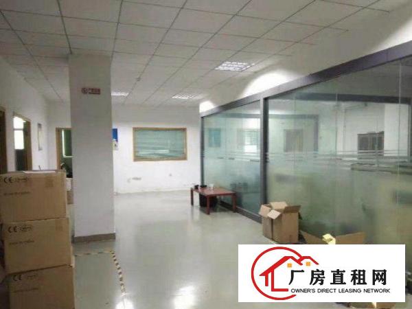 
		原房东出租嶂背工业区1楼668平厂房出租，带精装修
	