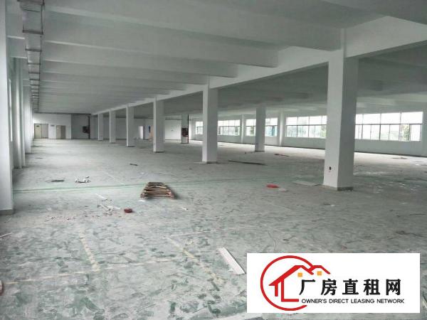 
		龙岗同乐高速路出口附近原房东独院厂房分租一层1280平米
	