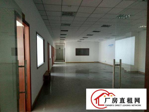 
		龙岗区同乐一楼550平，7米高厂房出租
	