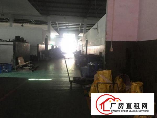 
		龙岗工业区独门独院6000平厂房出租可分租
	