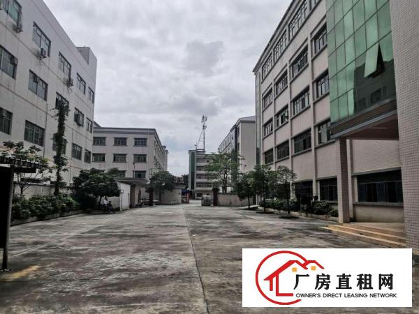 
		龙岗南约原房东独院厂房8600平对外招租可分租带红本
	