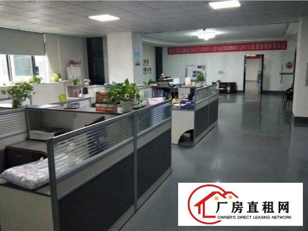 
		龙岗区南约楼上600平方带精装厂房出租可分租
	