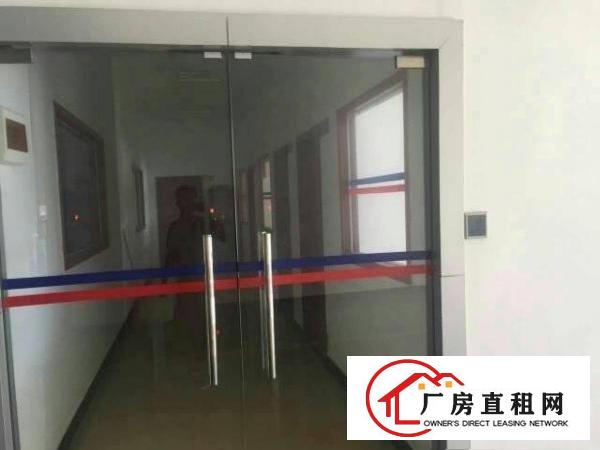 
		出租龙岗区同乐原房东标准一楼厂房950平有精装
	