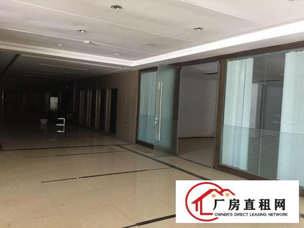 
		龙岗宝龙工业区新出原房东二楼带装修厂房整层2000平出租
	