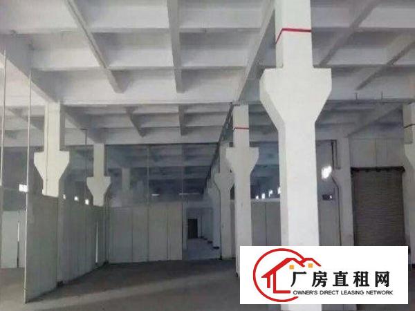 
		龙岗区爱联标准一楼厂房2000平米带牛角招租
	