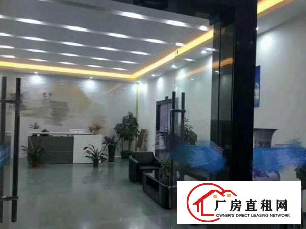 
		出租龙岗区龙城原房东厂房分租一楼，面积1600、带办公室装修
	