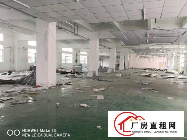 
		龙岗宝龙一楼二楼厂房3600平可办环评租赁合同可分
	
