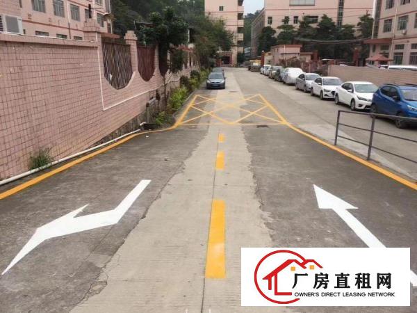 
		龙岗同乐浪背厂房楼上整层1500平米
	