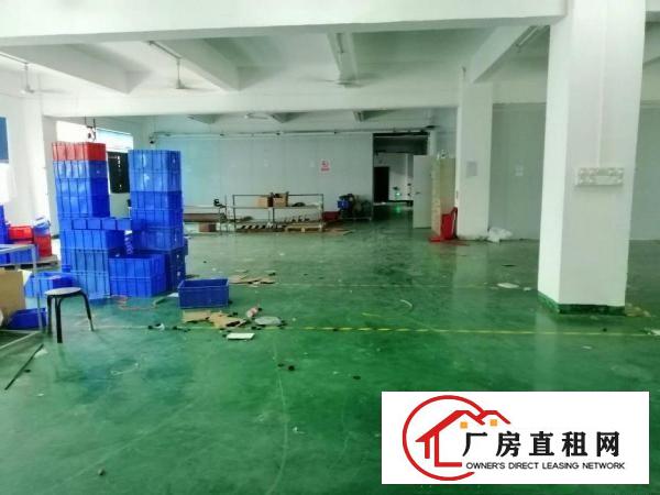 
		爱联新出二楼一整层原房东厂房1080平米带装修出租
	