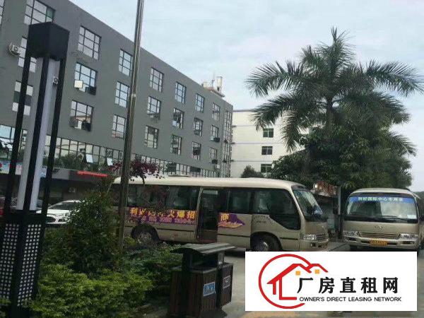 
		龙岗南联厂房仓库80到2400平火爆招租22元起大小可分租
	