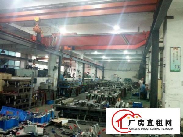 
		龙岗爱南路边5.5米高1楼厂房出租1860平带5吨招租！
	