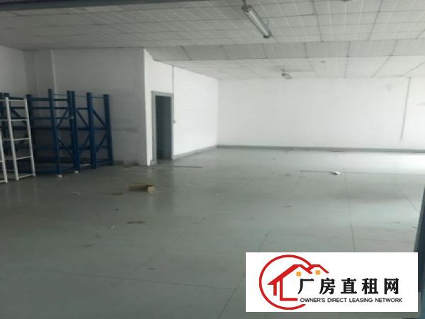 
		龙岗南联地铁站旁楼上400平精装修带办公厂房出租
	