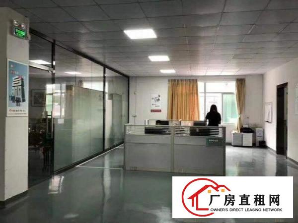 
		龙岗嶂背原房东独院厂房出租2500平每层可分租
	