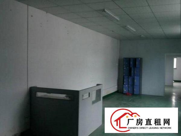 
		龙岗区华乐路新出楼上精装修600平方无尘车间招租
	
