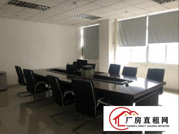 
		龙岗区189工业园新出1楼850平方厂房出租精装修带地坪
	